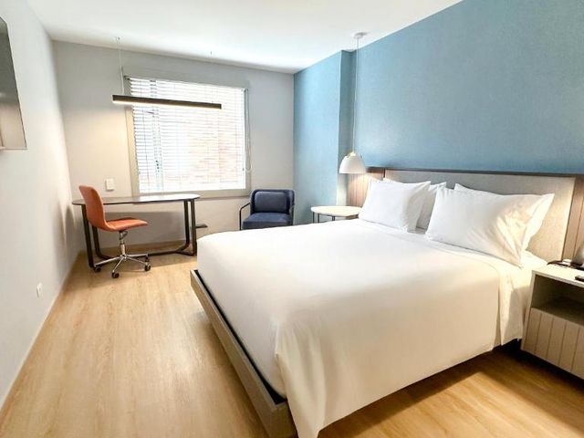 Hotel Habitel Select — 1.7 km from the airport