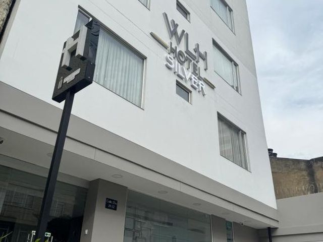 Hotel WLH Silver Corferias — 300 m away from Corferias Bogota
