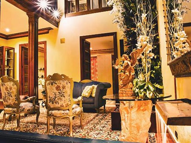The Orchids — 350 m away from La Candelaria