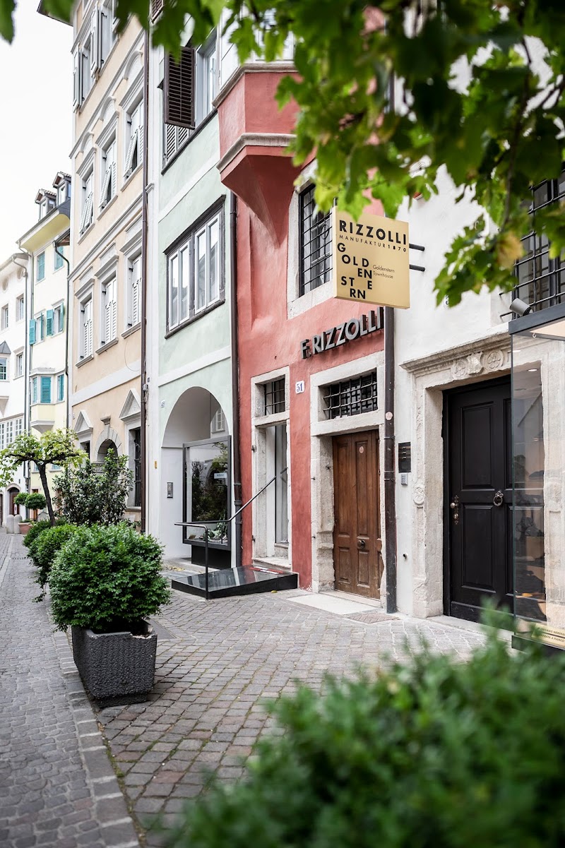 Goldenstern Townhouse — Old Town / Centro Storico