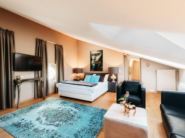 Loft Thaler Rooms — 250 m away from Otzi Museum Bolzano