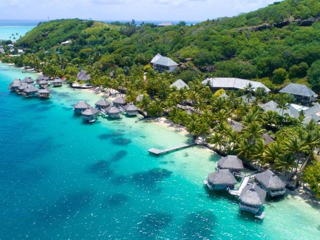 Maitai Bora Bora — 4 km away from Mount Otemanu Bora Bora