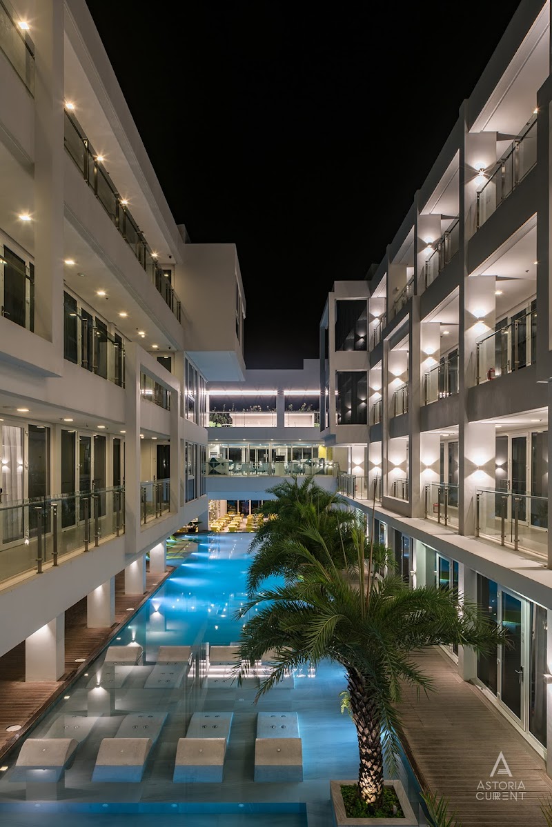 Astoria Current — White Beach, Station 3