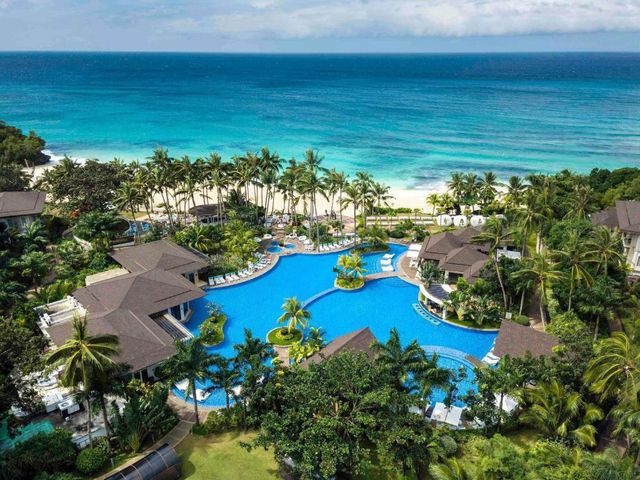 Movenpick Resort & Spa Boracay — 1 km away from Puka Shell Beach Boracay