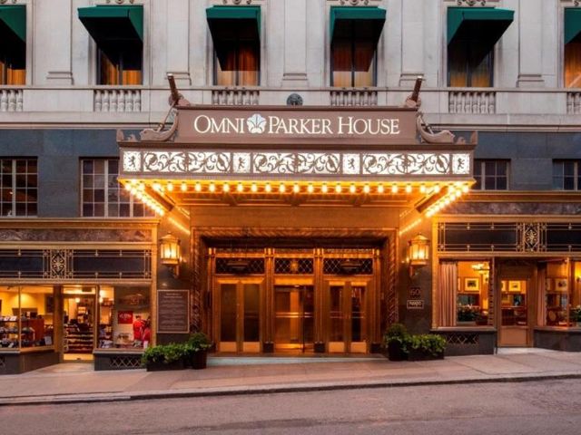 Boston Omni Parker House Hotel — 400 m away from Freedom Trail