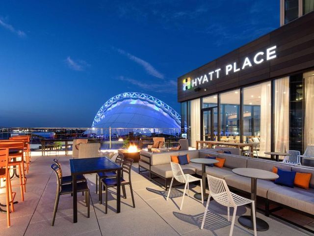Hyatt Place Boston/Seaport District — 800 m away from HubSpot INBOUND