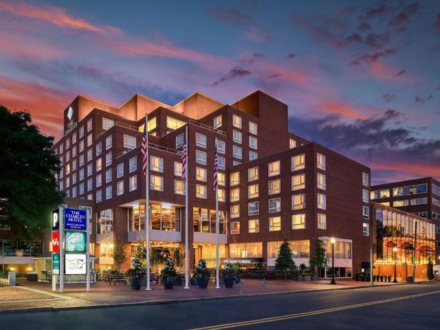The Charles Hotel in Harvard Square — 350 m away from Harvard University