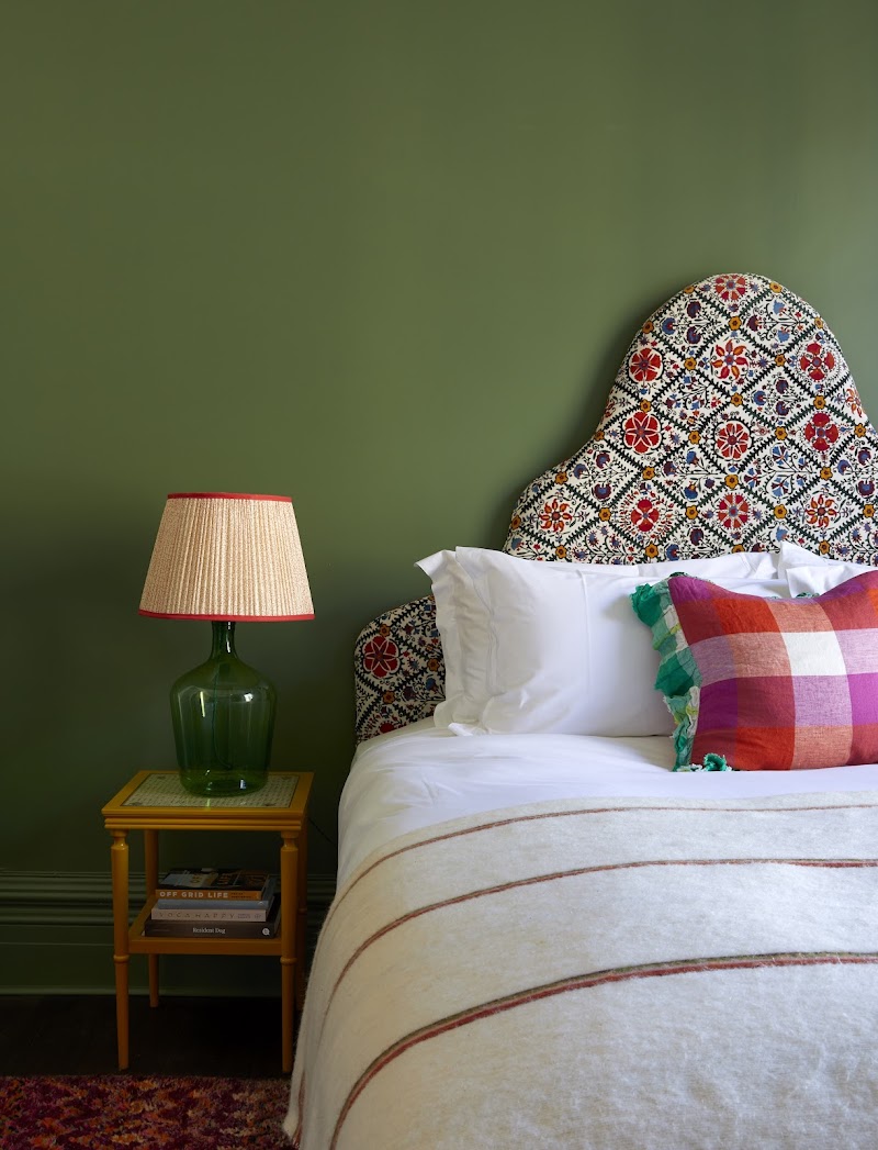 Artist Residence Brighton — Regency Square