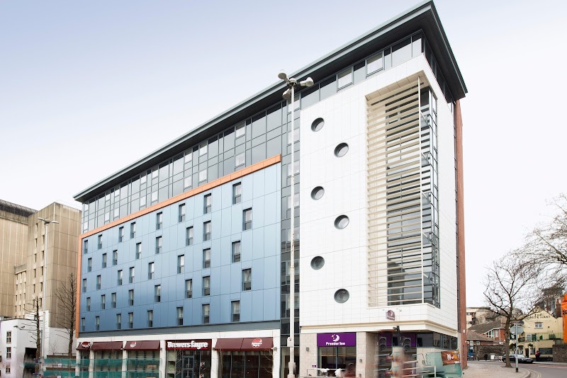 Premier Inn Bristol City Centre (Lewins Mead) — Lewins Mead