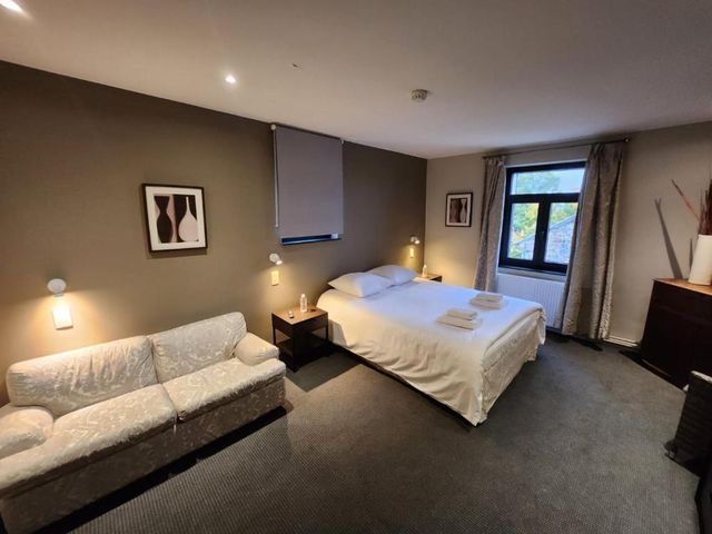 Hôtel Francorchamps Pitlane Lodge — 1.7 km away from Circuit de Spa-Francorchamps