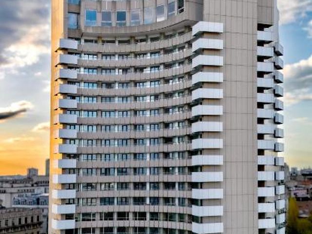 Grand Hotel Bucharest — 200 m away from University of Bucharest