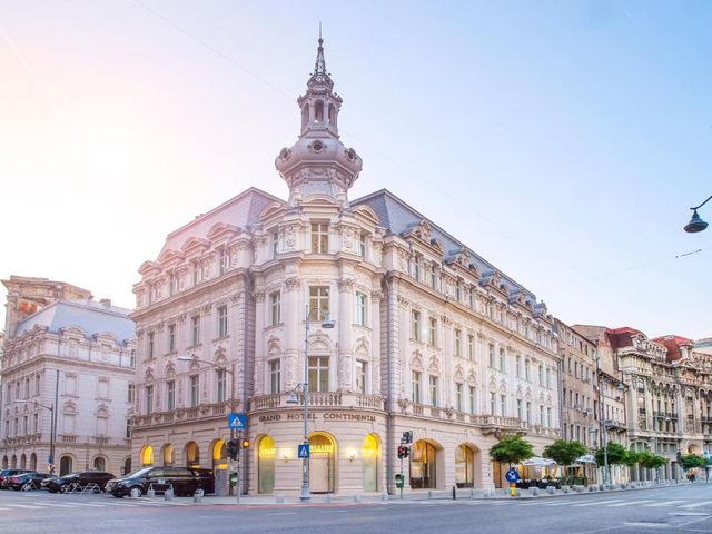 Grand Hotel Continental Bucuresti — 300 m away from University of Bucharest