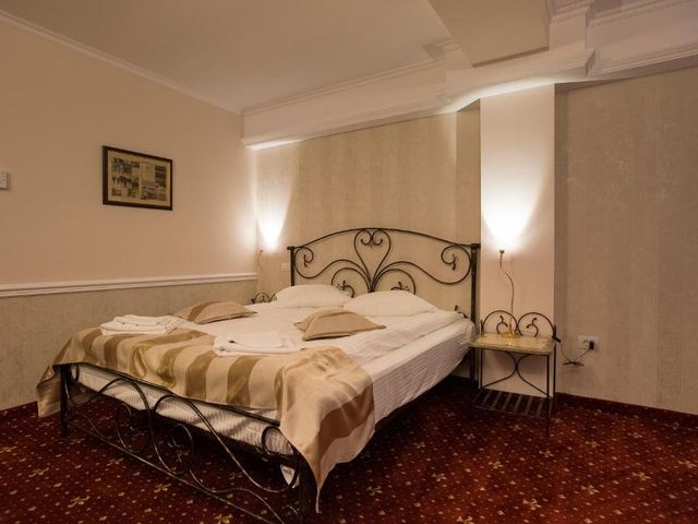 Hotel Aviator Boutique — 2.1 km from the airport