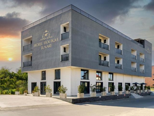 Hotel Boutique Tunari — 5.4 km from the airport