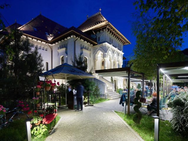 La Boheme Boutique Casa Soare — 700 m away from Palace of the Parliament