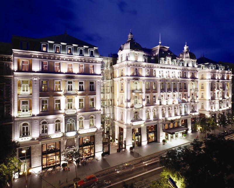 Corinthia Hotel Budapest — Erzsébetváros / Grand Boulevard