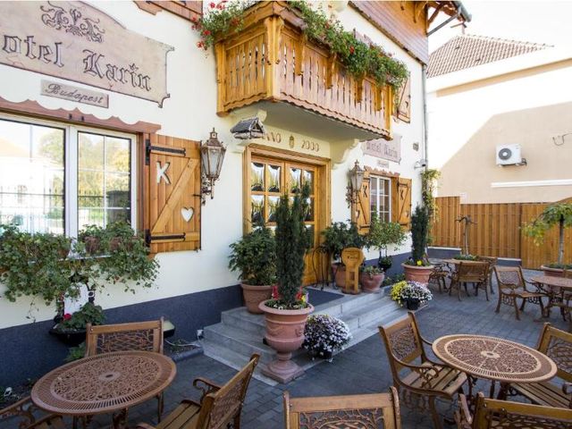 Hotel Karin — 11.9 km away from Hungaroring