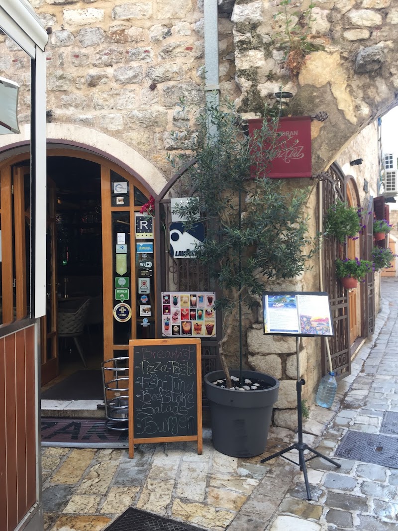 Hotel Astoria — Old Town