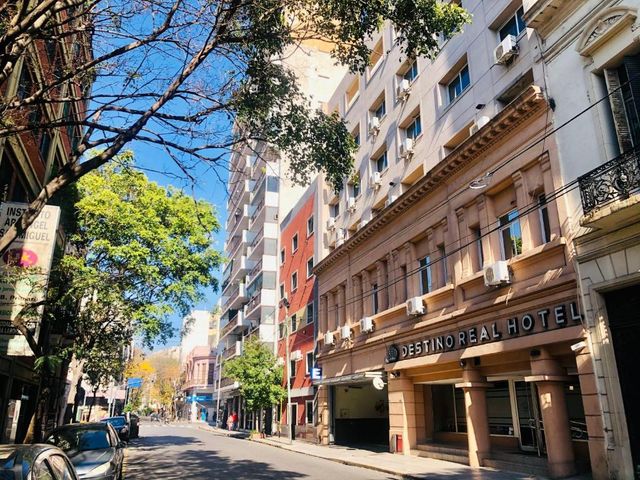 Destino Real Hotel — 1.3 km away from Hospital Italiano