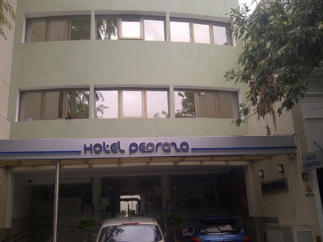 Hotel Pedraza — 1.4 km away from Estadio Monumental