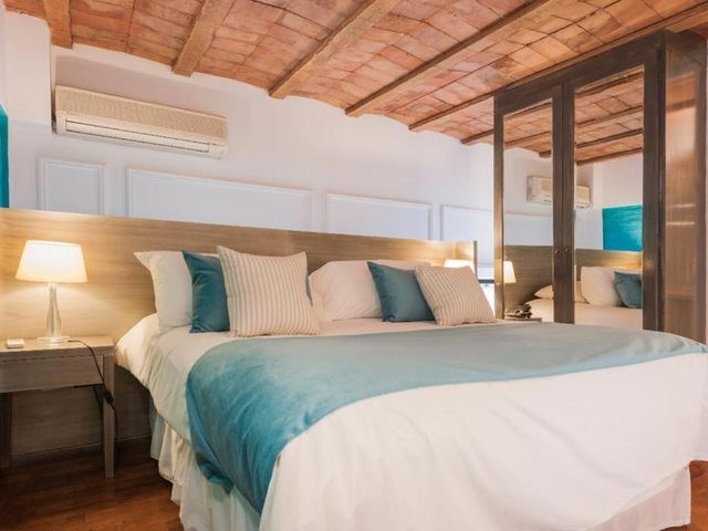 San Telmo Suites — 2.3 km away from La Bombonera