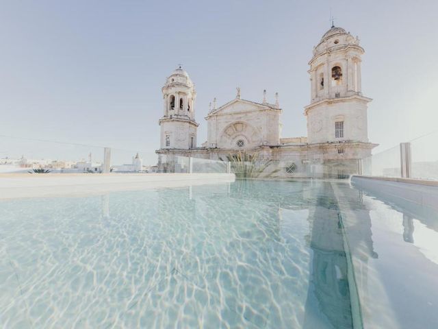 Boutique Hotel OLOM - Recommended for adults only — 150 m away from Cadiz Roman Theatre