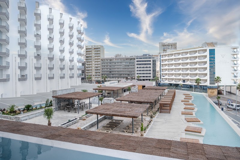 Hotel Cádiz Bahía — Centro Histórico