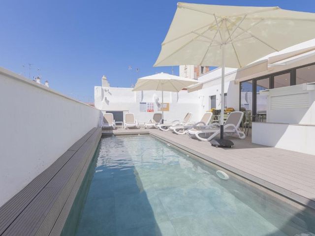 Soho Boutique Columela — 800 m away from La Caleta Beach Cadiz
