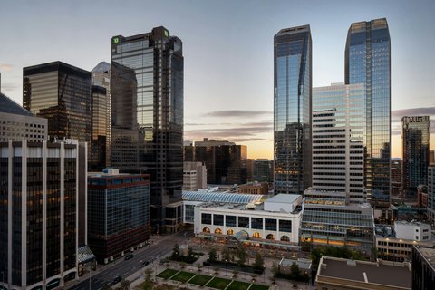 The Dorian, Autograph Collection — Downtown Calgary