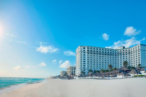 JW Marriott Cancún Resort & Spa — Hotel Zone