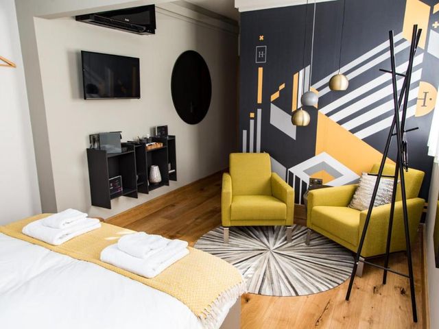 The Hugo - Hotel Concept Canterbury — 100 m away from Canterbury City Walls