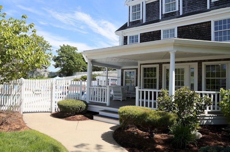 Chatham Wayside Inn — Chatham