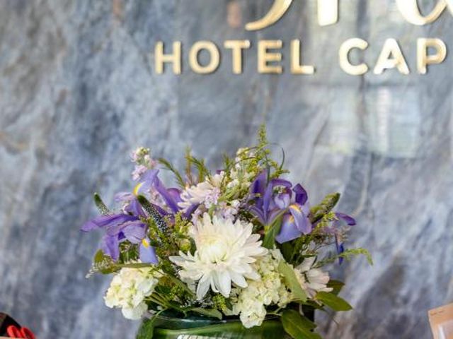 Iris Hotel Cape Cod — 1.1 km away from Falmouth Woods Hole Cape Cod