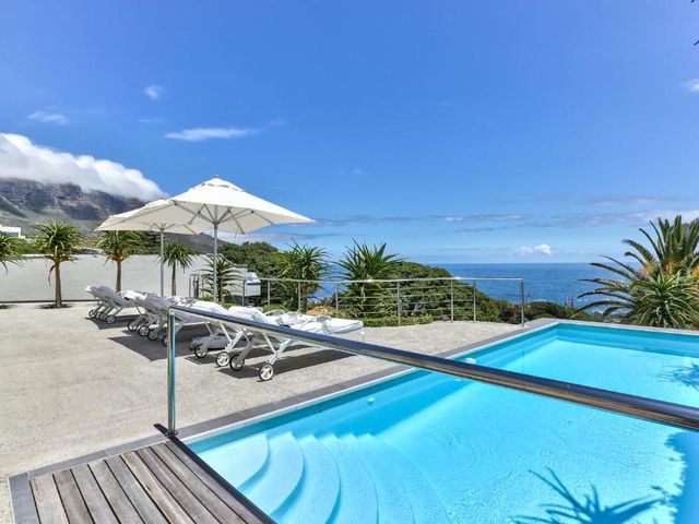 Ocean View House — 3.3 km away from Table Mountain
