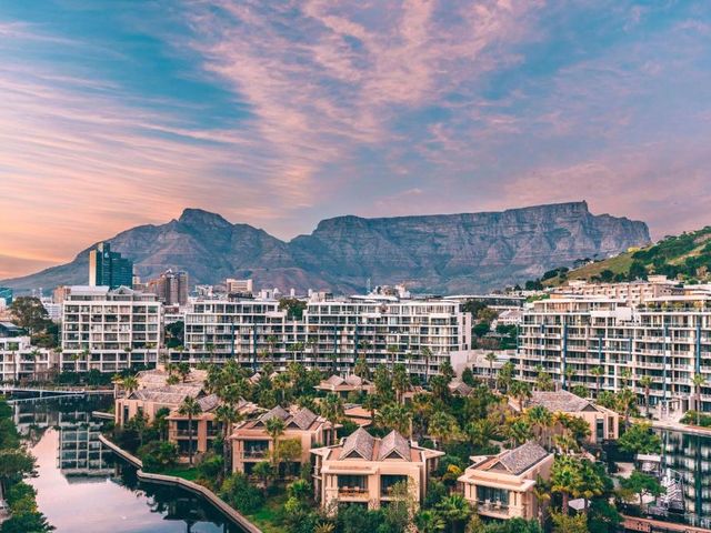 One&Only Cape Town — 600 m away from Robben Island