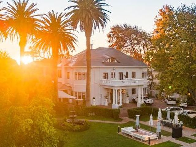 Palm House Boutique Hotel and Spa — 3.3 km away from DHL Newlands Stadium