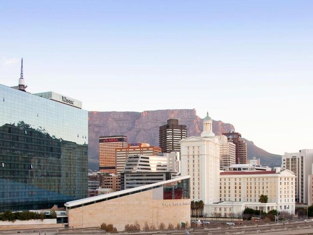 The Westin Cape Town — 150 m away from Cape Town International Convention Centre