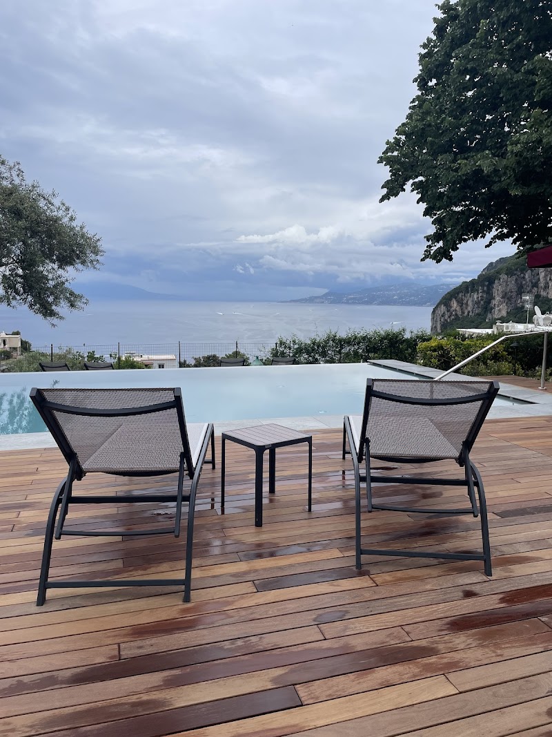 Best Hotels in Capri for Solo Travelers 2026