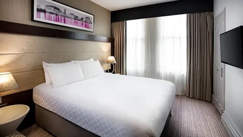 Hotels in Cardiff
