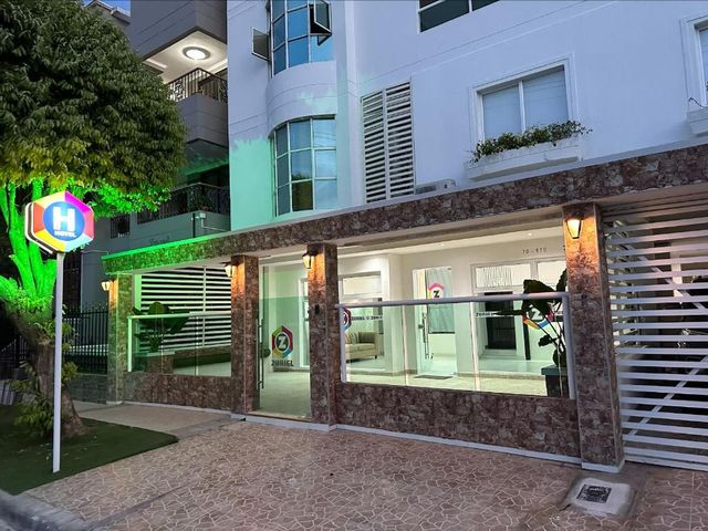 Hotel Zuriel Boutique — 700 m from the airport
