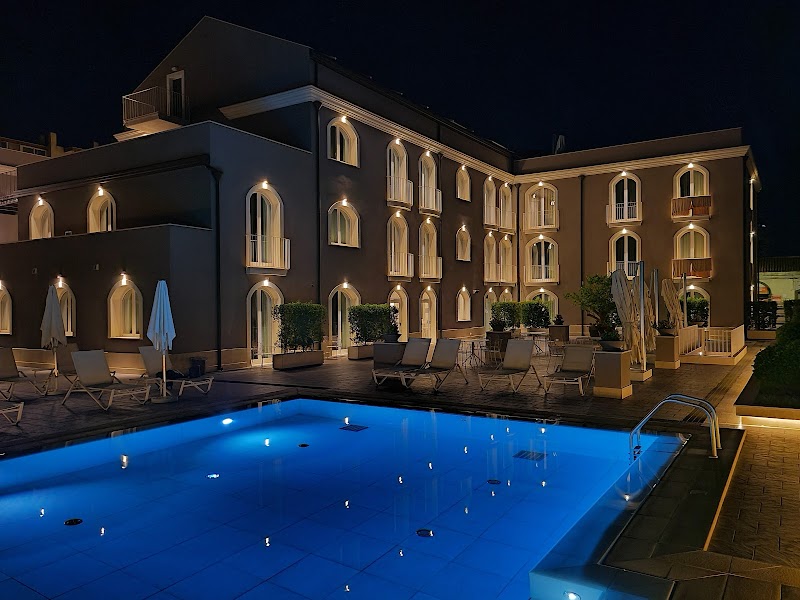 Airone City Hotel — Playa / Seafront