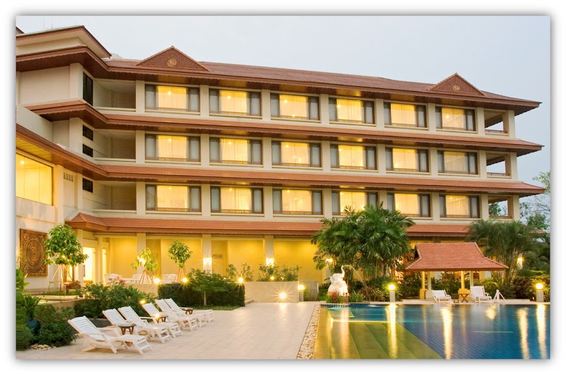 Imperial River House Resort — Kok Riverbank