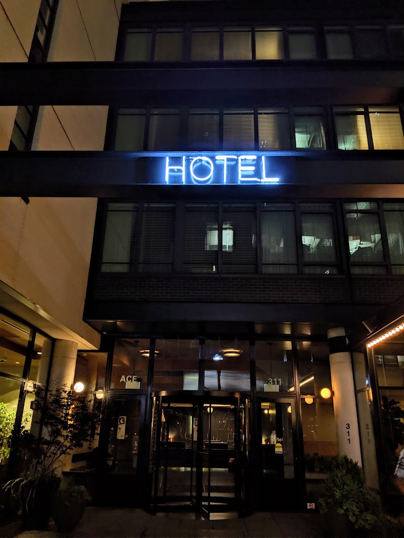 Ace Hotel Chicago — Fulton Market