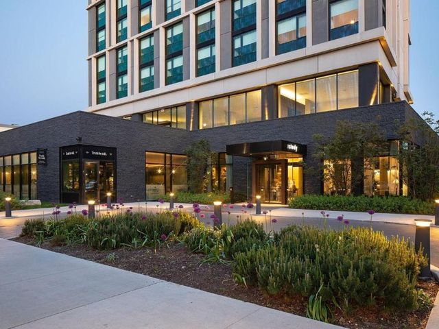The Study at the University of Chicago — 600 m away from University of Chicago