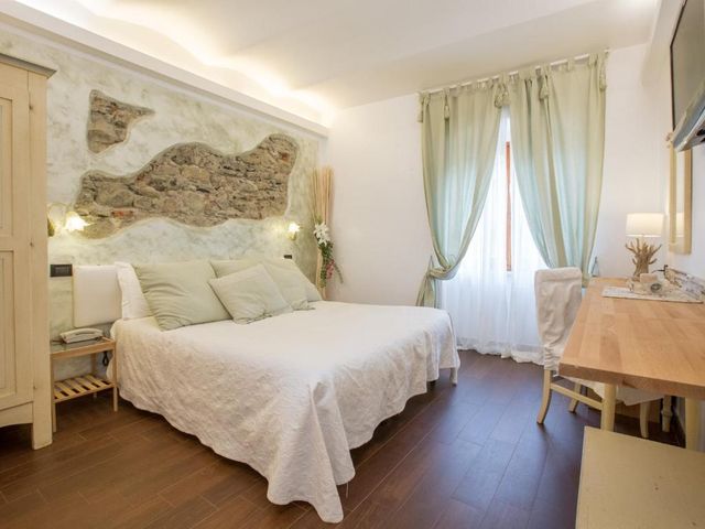 Hotel Marina — 100 m away from Cinque Terre Coastal Trails