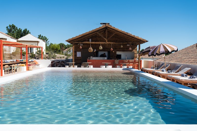 Independente Comporta — Bicas