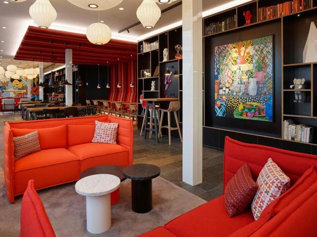 citizenM Copenhagen Radhuspladsen — 200 m away from Tivoli Gardens