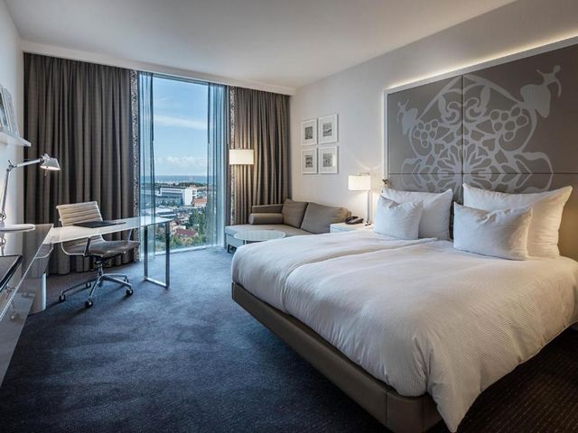 Clarion Hotel Copenhagen Airport — 150 m from the airport