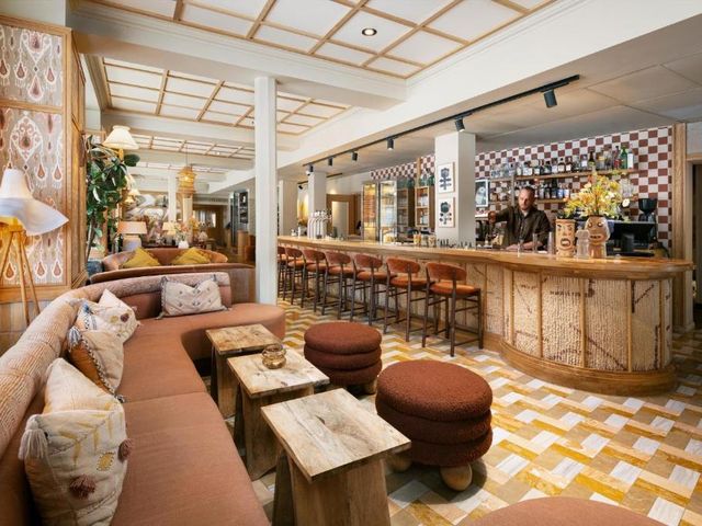 NH Copenhagen Grand Joanne — 250 m away from Tivoli Gardens