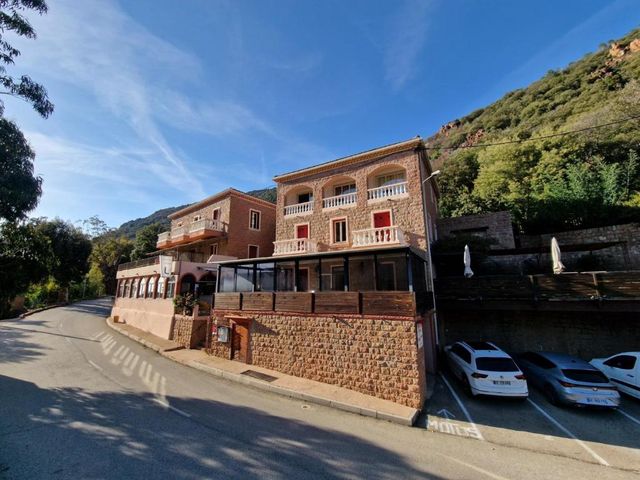 Hôtel Bella Vista — 900 m away from Calanques de Piana Corsica